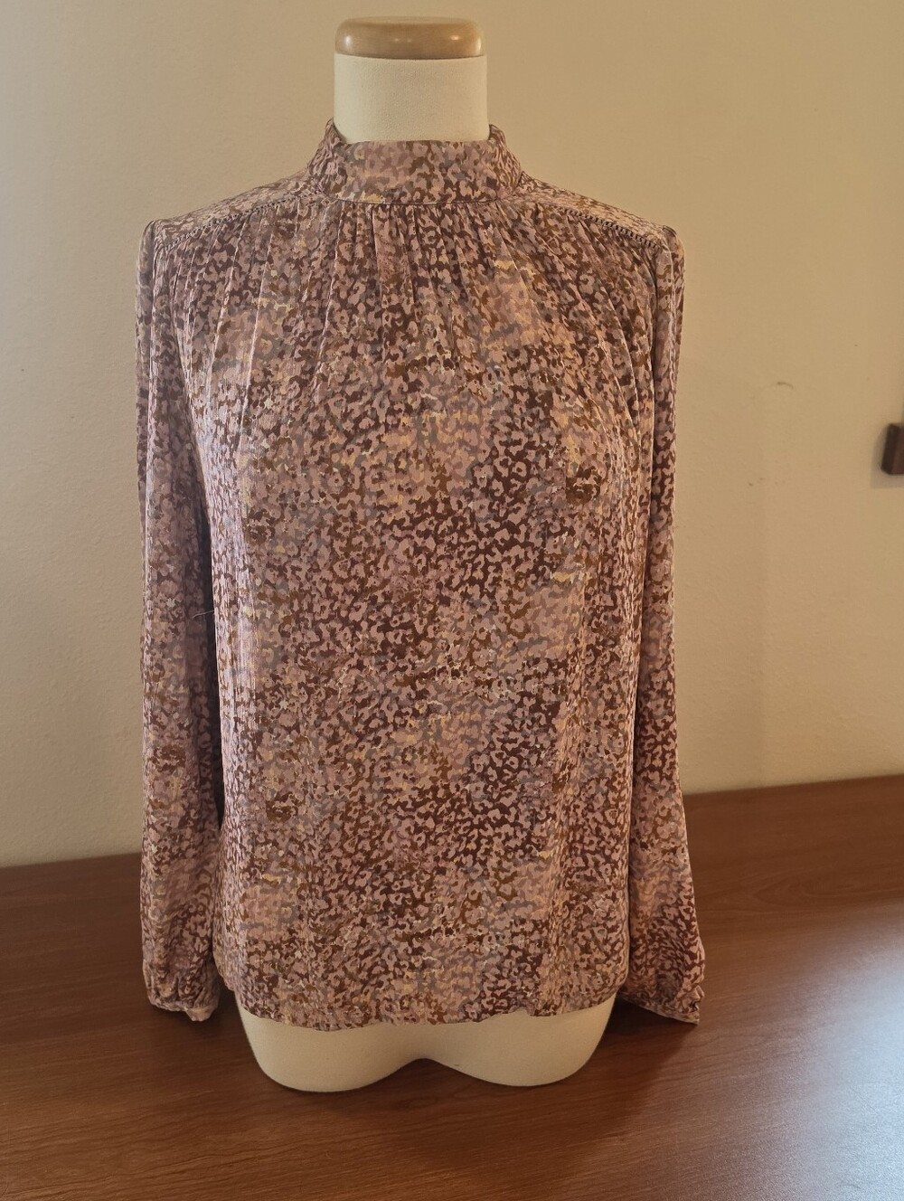 hinge Mauve Pink Print Mock-Neck Long-Sleeve Blouse